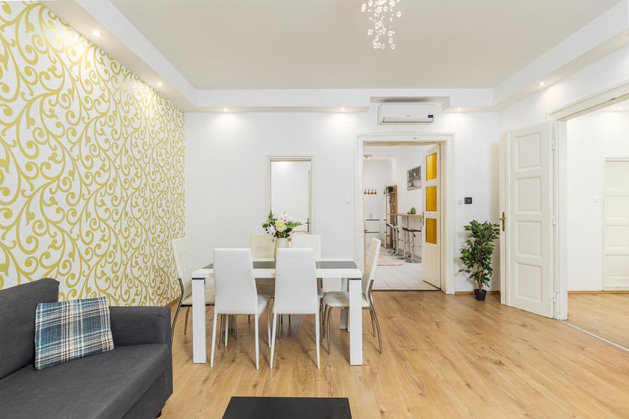 Real Apartments Kertész Budapest Esterno foto