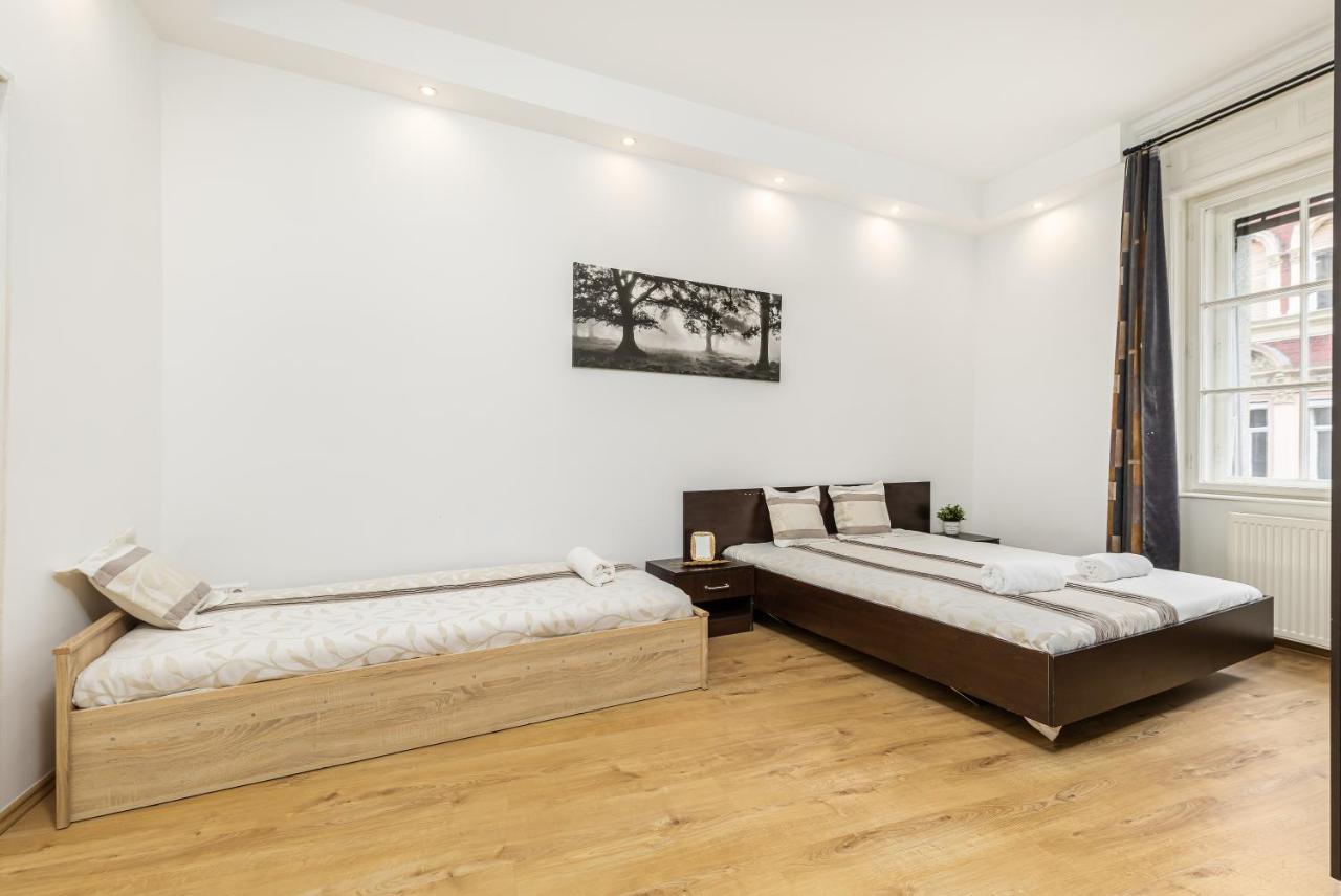 Real Apartments Kertész Budapest Esterno foto